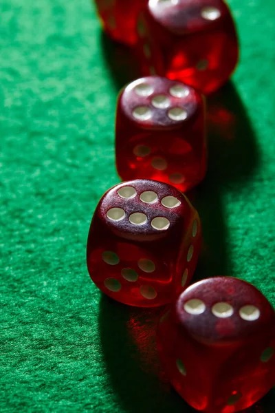 Bandar Poker table interface showing bet placement and card dealing